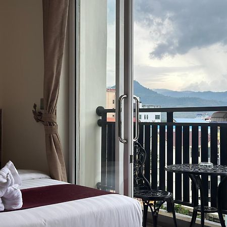 Twin Hotel 贡布 外观 照片