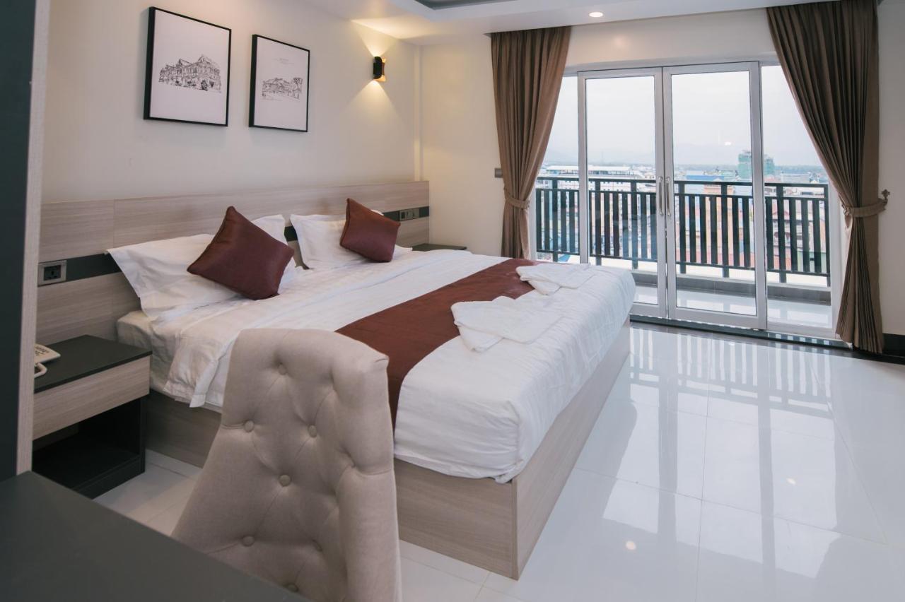 Twin Hotel 贡布 外观 照片