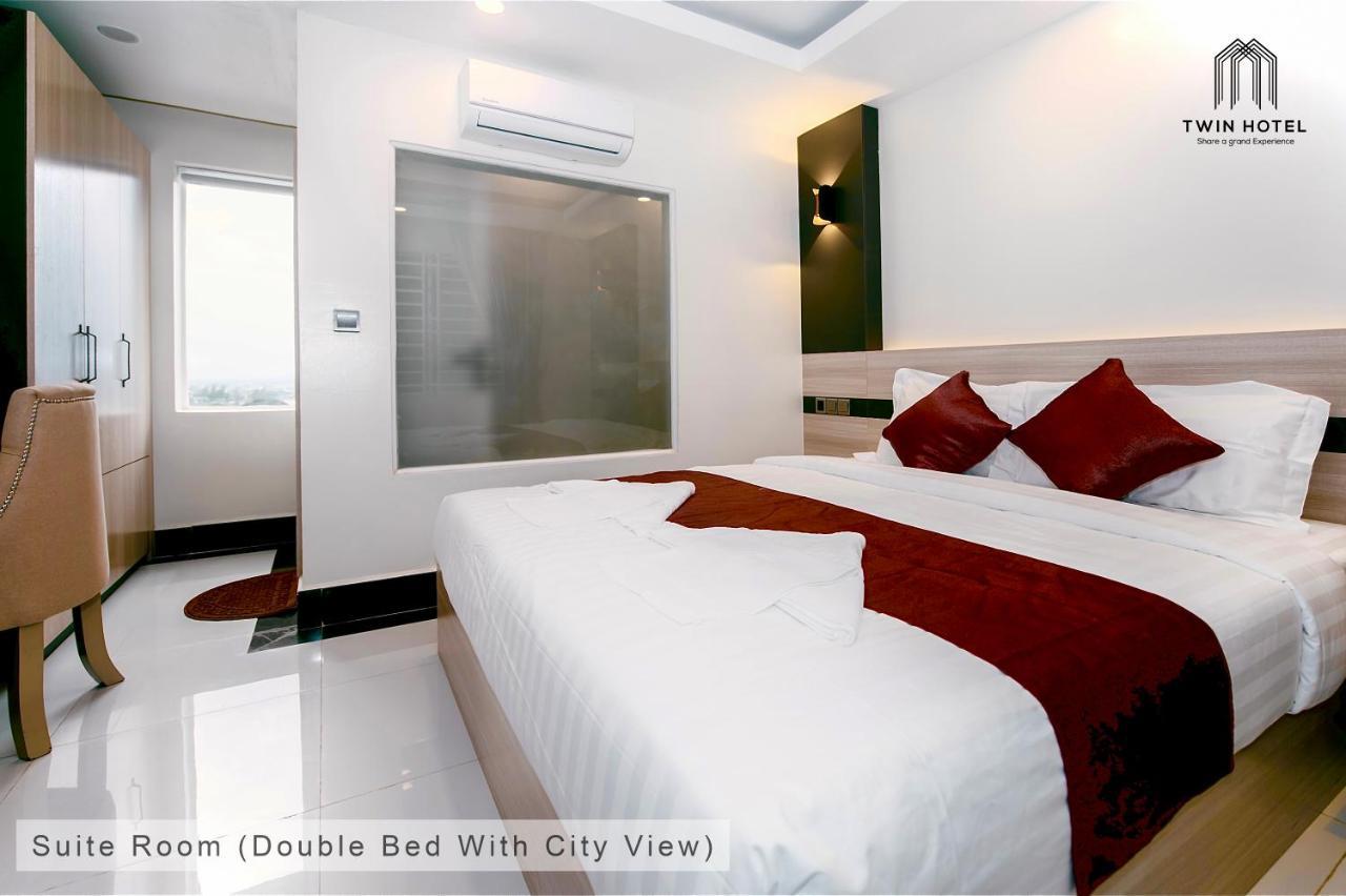Twin Hotel 贡布 外观 照片