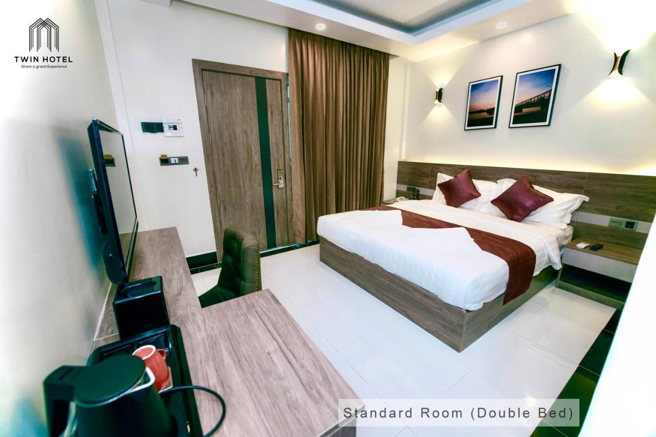 Twin Hotel 贡布 外观 照片