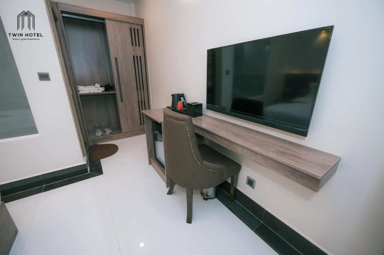 Twin Hotel 贡布 外观 照片