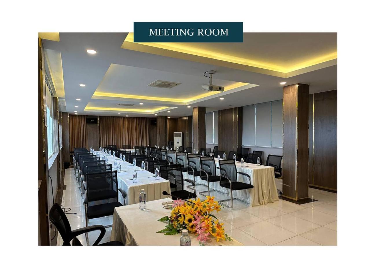 Twin Hotel 贡布 外观 照片